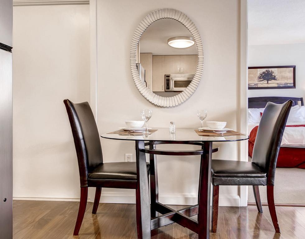 Global Luxury At Tiverton Ave * Los Angeles