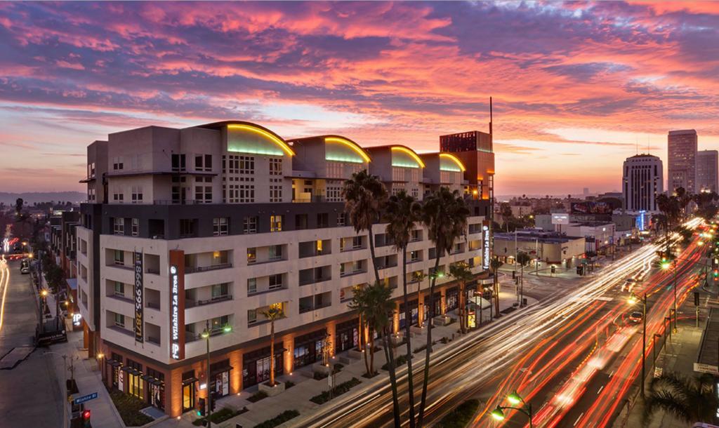 Apartment Global Luxury At Wilshire Los Angeles