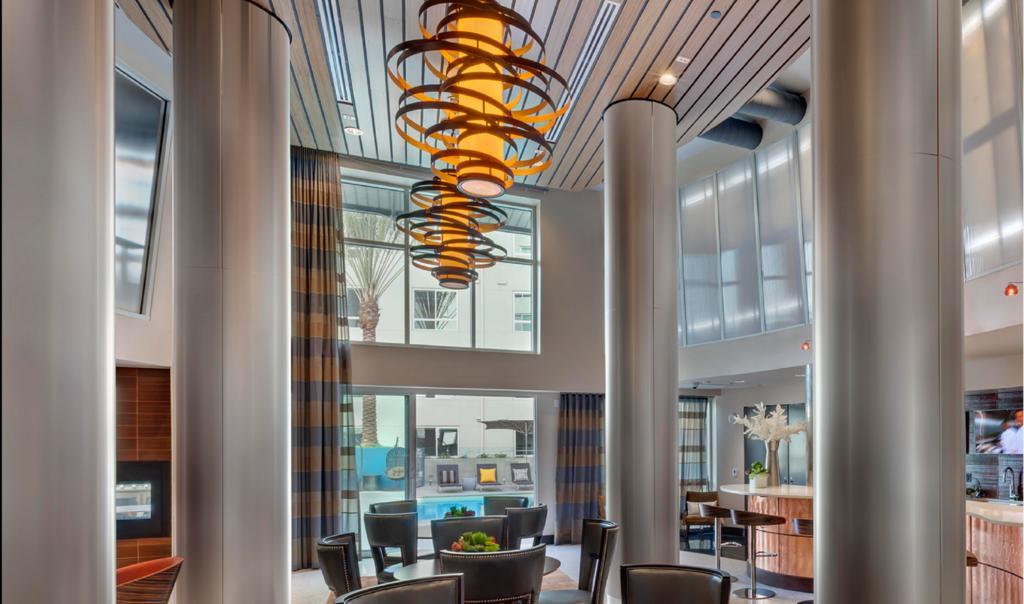 Global Luxury At Wilshire