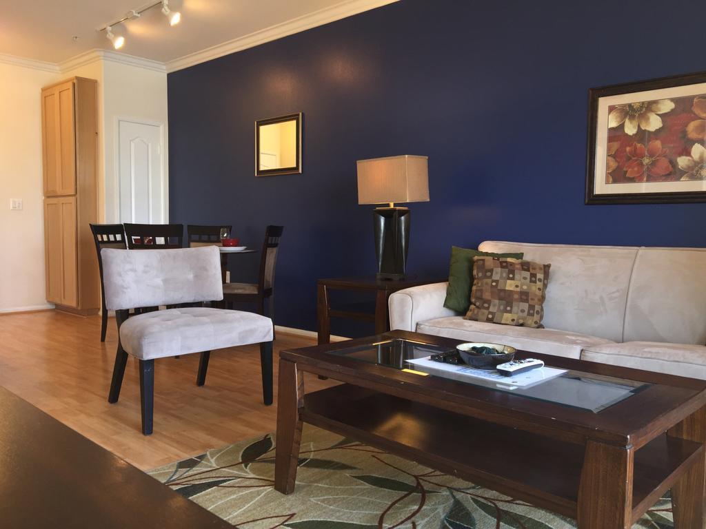 Apartment Sunshine At The Piero Los Angeles