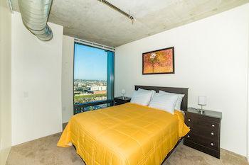 Hollywood Panorama Suites Los Angeles
