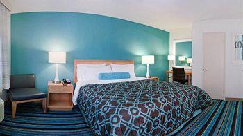 Olivia Hotel Motel 2*