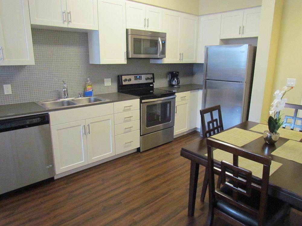 Miracle Mile Apartments With Full Amenities Apartment Los Angeles