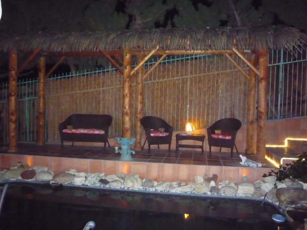 Guest house Woodland Hills Calabasas Guesthouses 3*