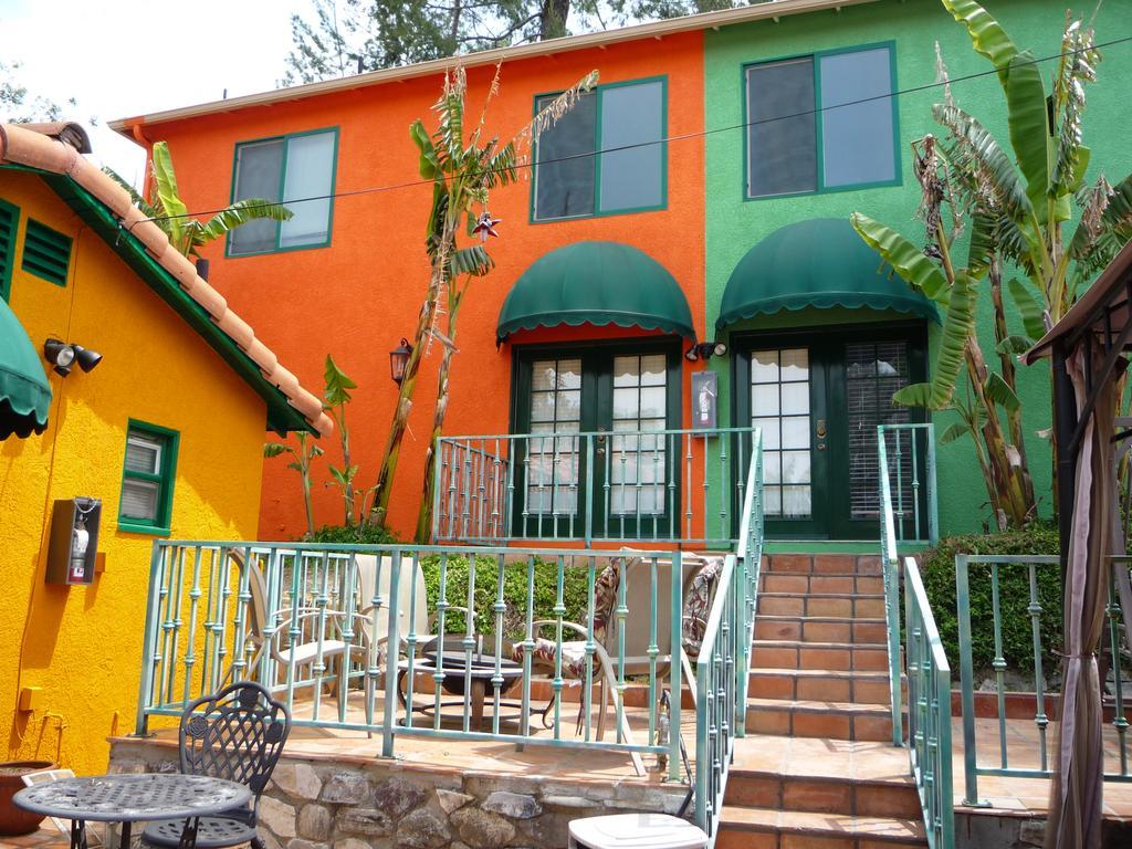 Woodland Hills Calabasas Guesthouses Casa de hóspedes 3*