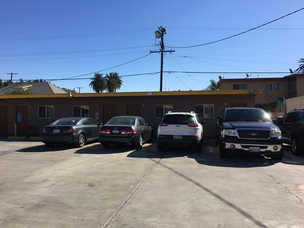 Piper - Angeles Motel