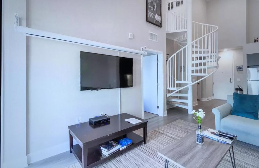 2 Story Loft Apartment