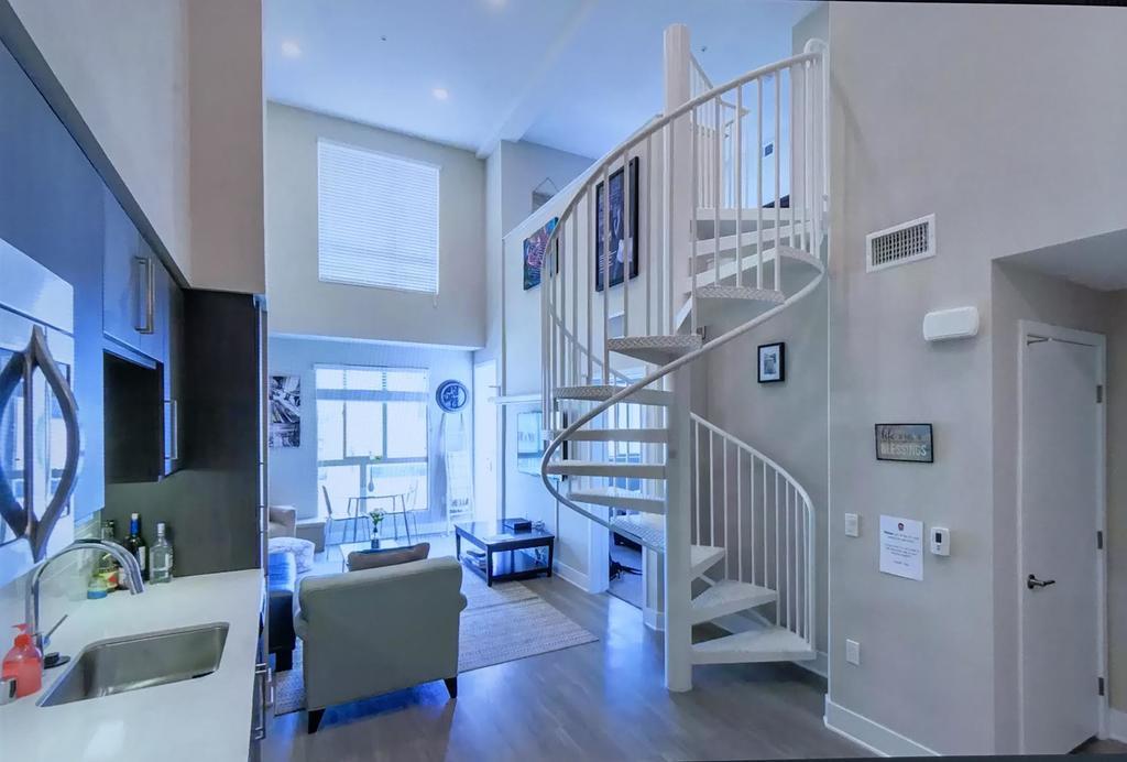 Apartment 2 Story Loft