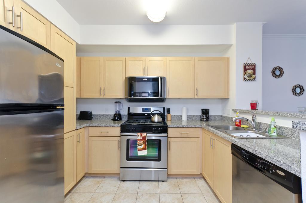 Apartment Hollywood Blvd Stars