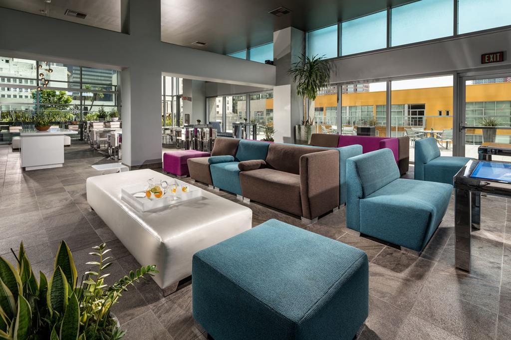 Luxurious Highrise 2b 2b Heart Of Downtown La Apartment