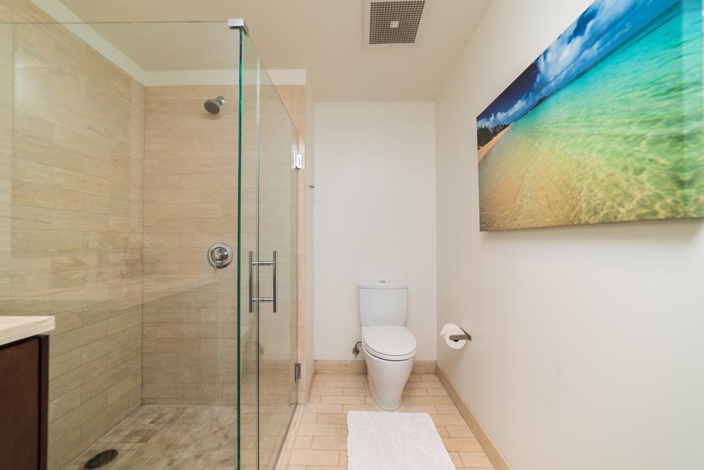 Apartment Luxurious Highrise 2b 2b Heart Of Downtown La Los Angeles
