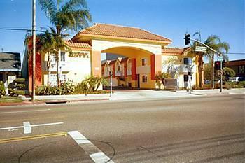 Motel Sunburst & Los Angeles