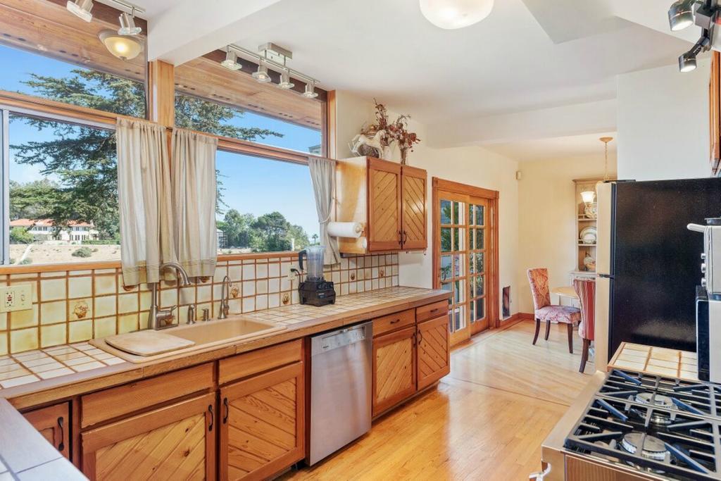 European Elegance By The Sea Holiday home Los Angeles