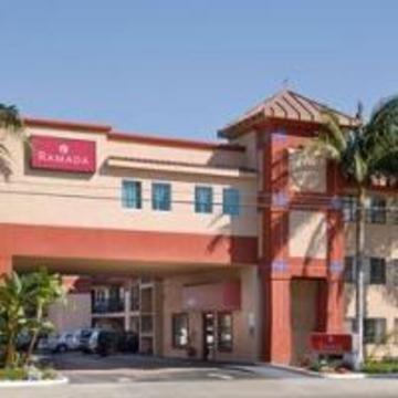 Hotel Ramada By Wyndham Culver City