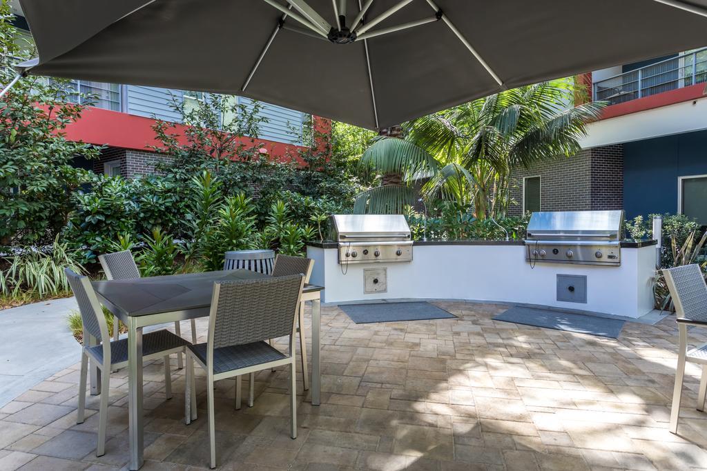 Downtown L.a. Sky View Penthouse & 4 Beds Apartment