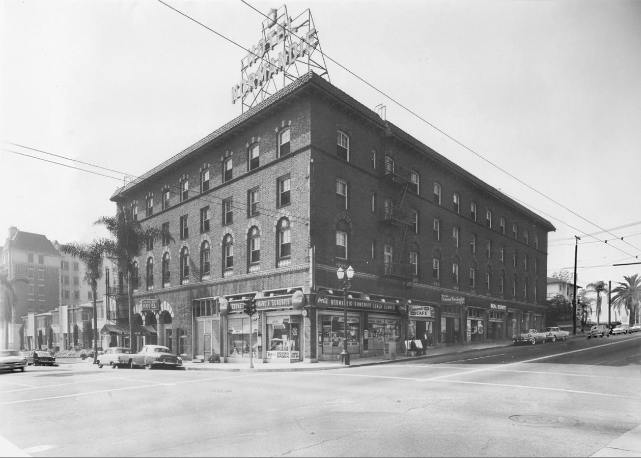 Normandie Angeles Hotel