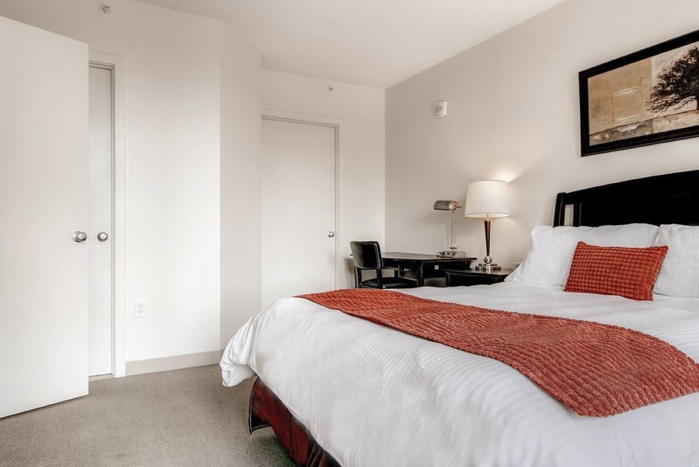 Global Luxury At Wilshire