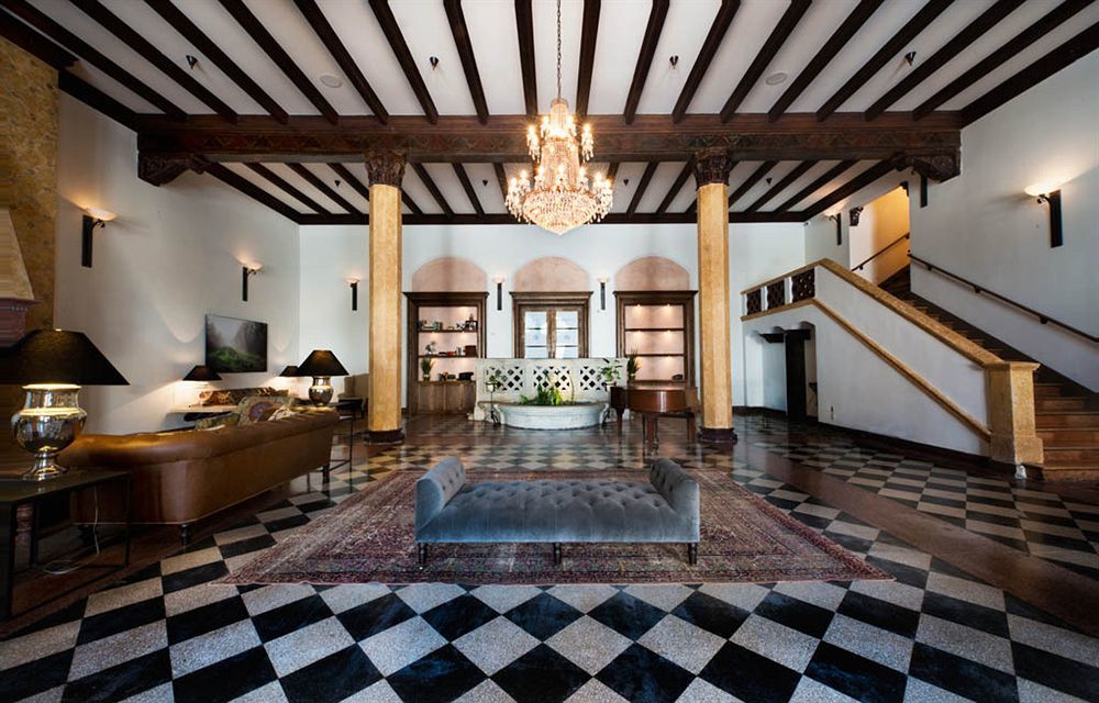 Normandie Angeles Hotel