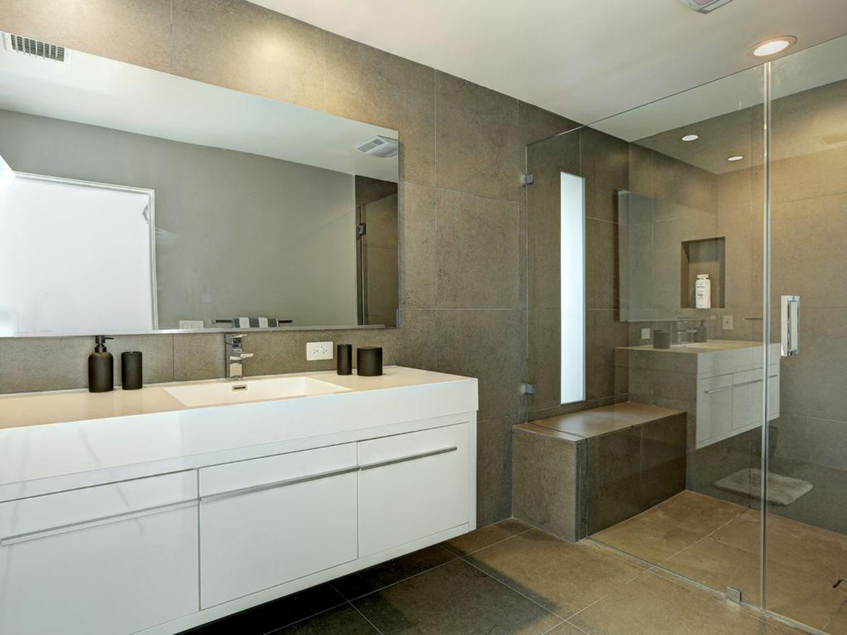 Woodland Villa Los Angeles