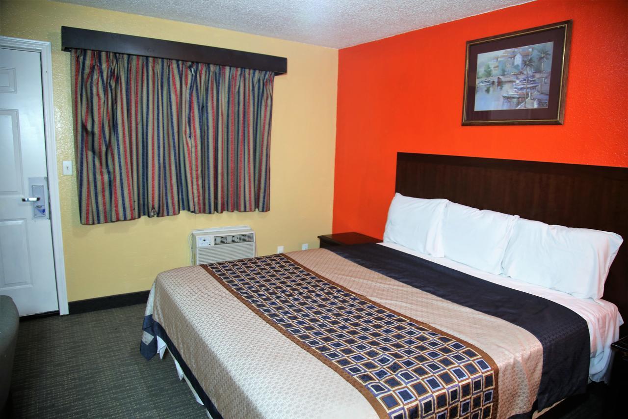 4 Star Hotel 2*