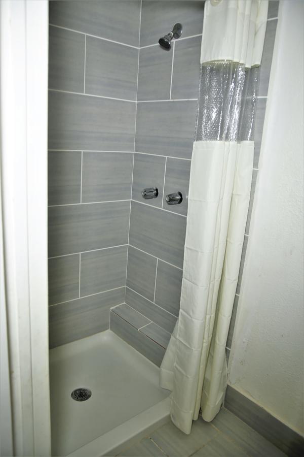 4 Star 2* Los Angeles