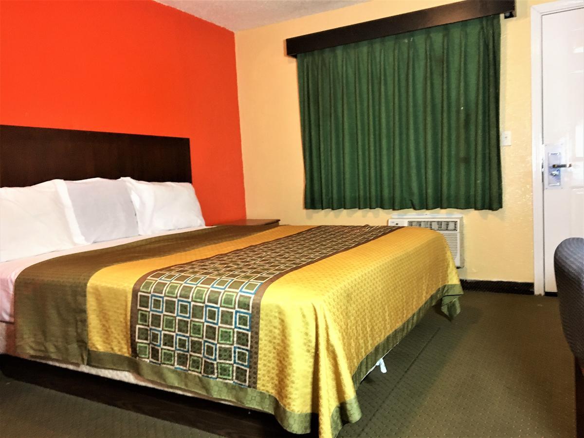 Hotel 4 Star