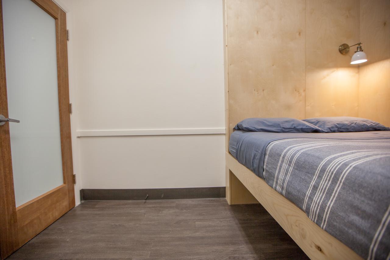 Dormshare * Los Angeles