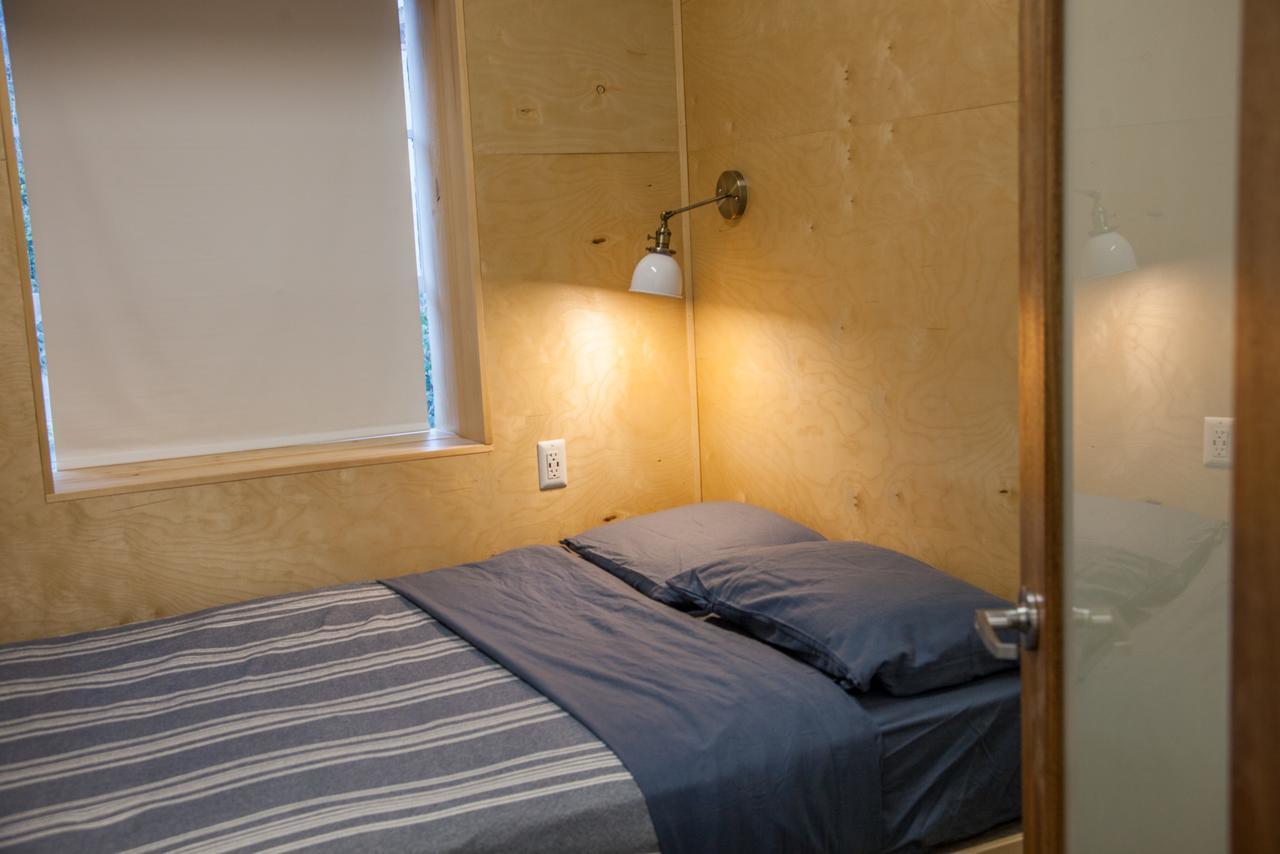 Dormshare * Los Angeles
