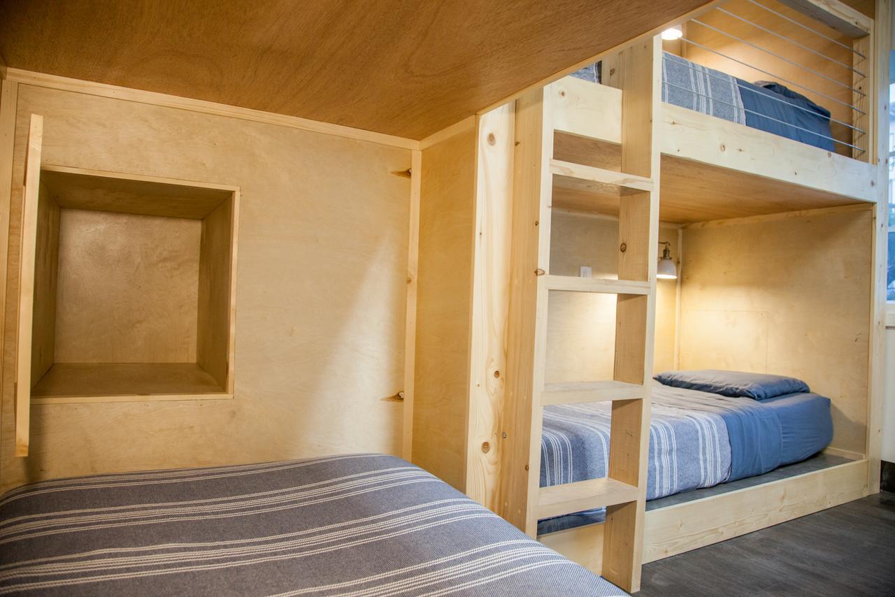 Dormshare * Los Angeles
