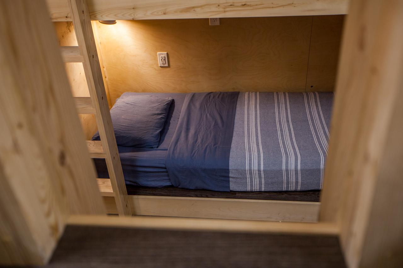 Hostel Dormshare *