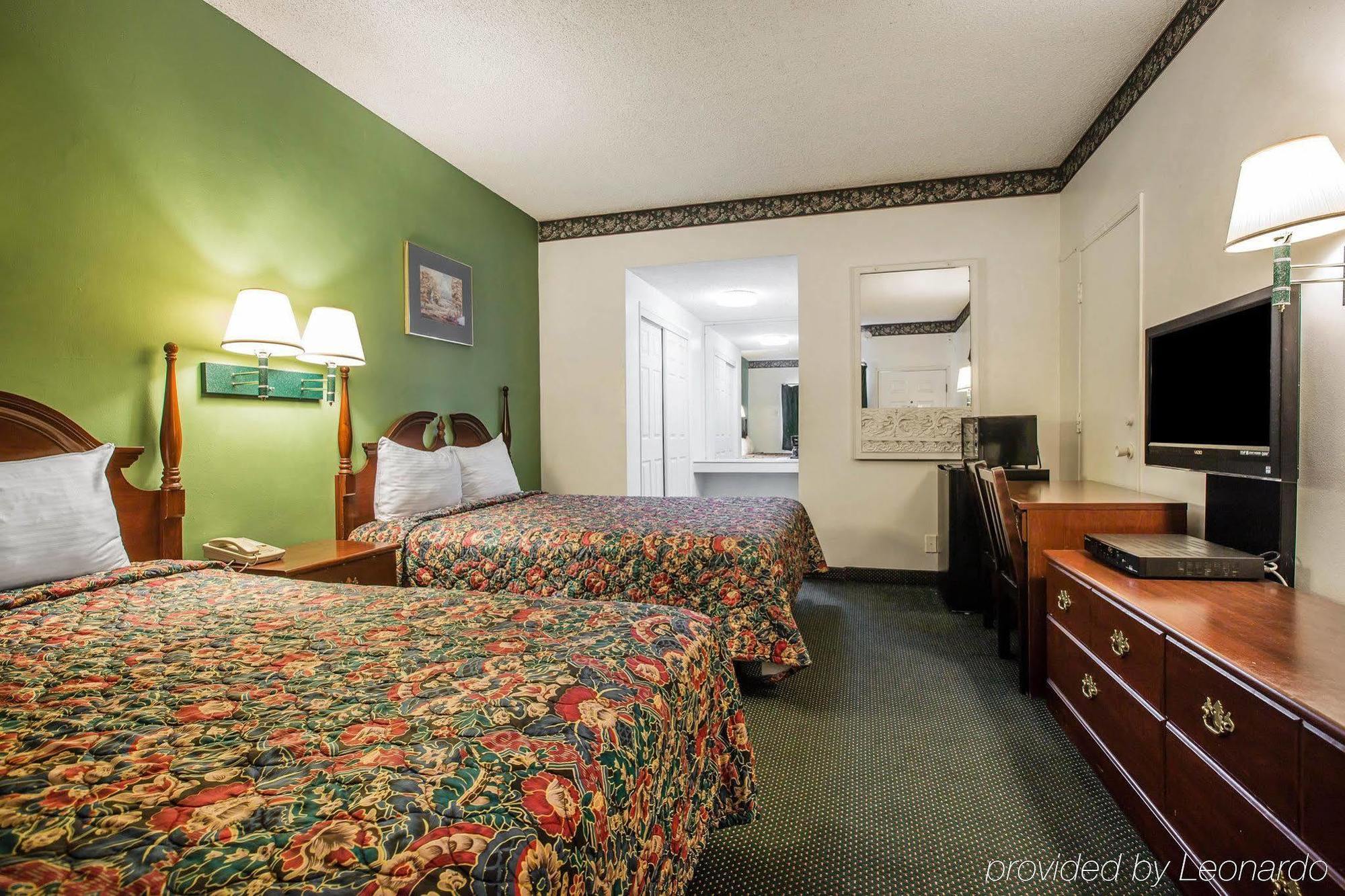 Inn Rodeway Near Melrose Ave Los Angeles