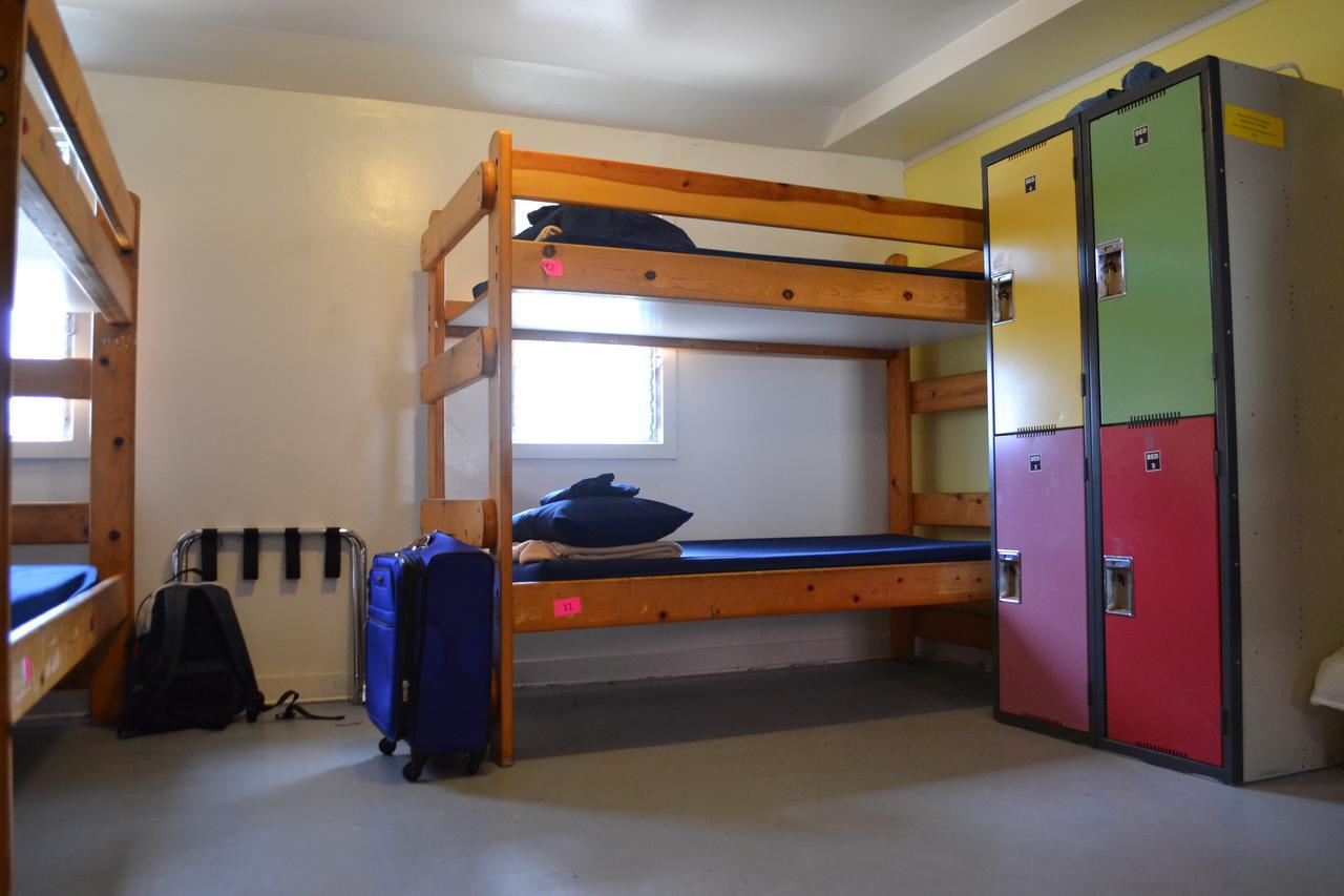 Hi - South Bay Hostel *