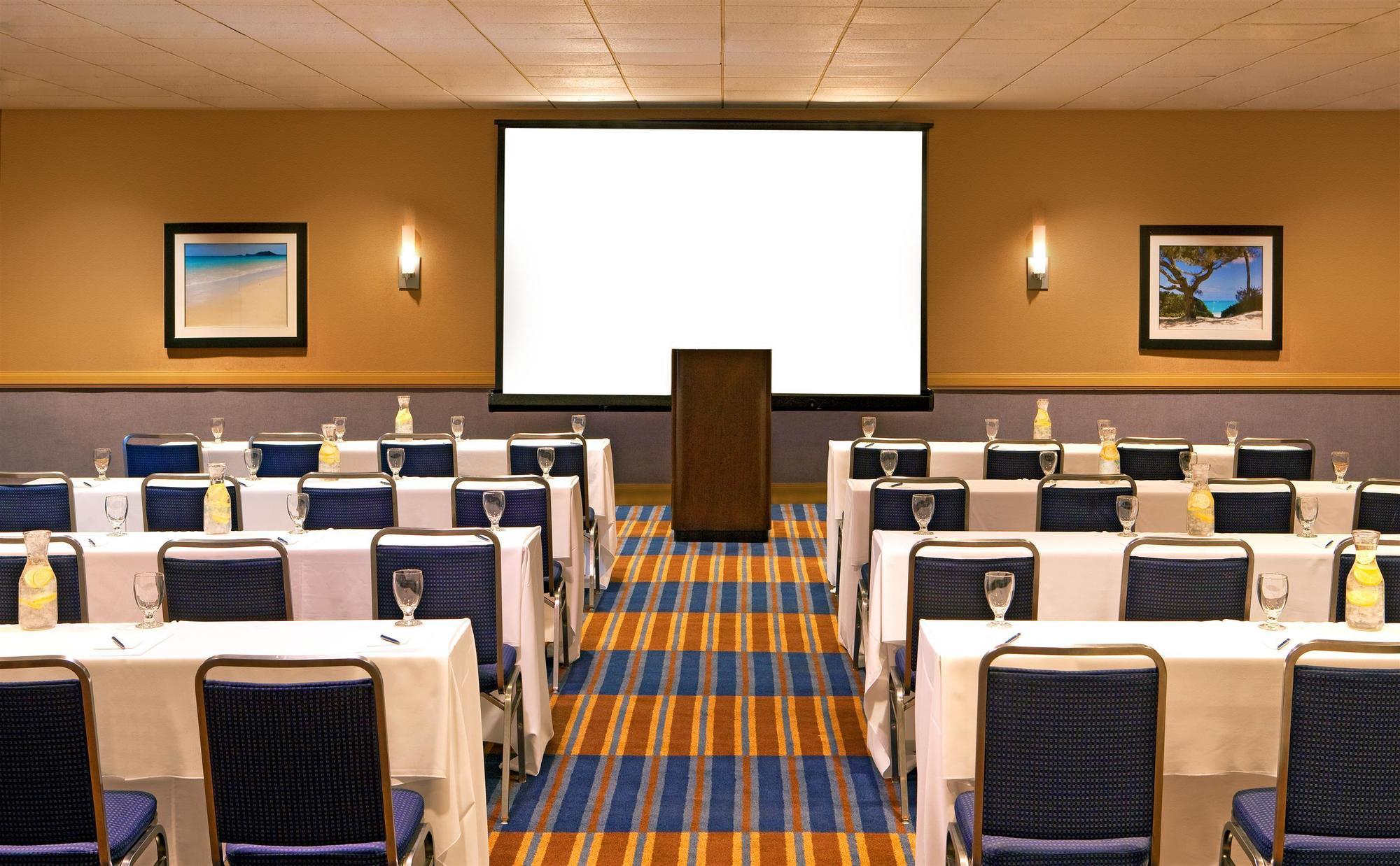 Four Points By Sheraton Westside