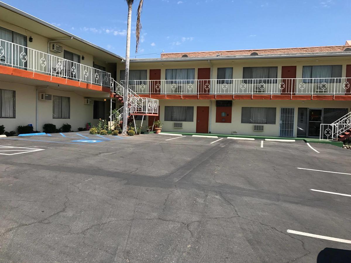 Motel Hollywood Premiere