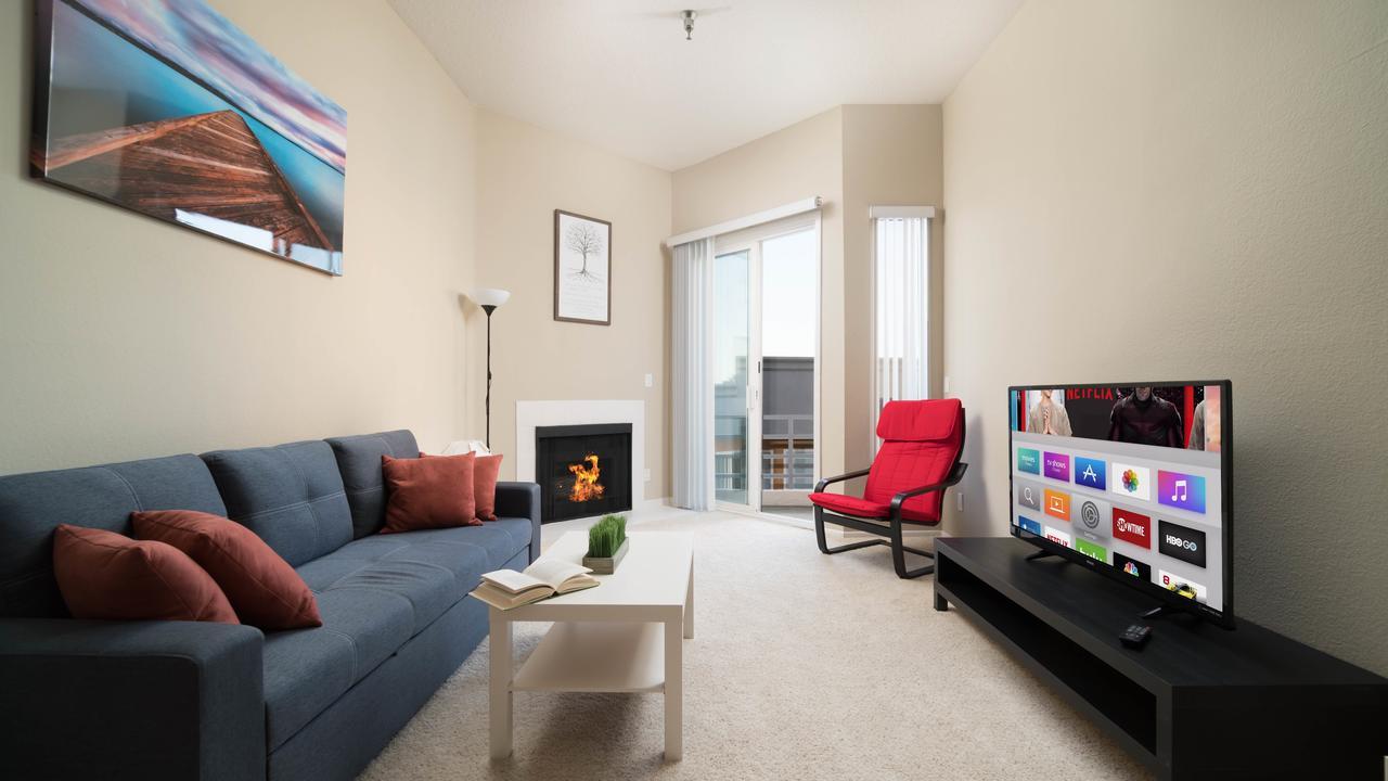 Apartment Luxury, Hollywood Walk Of Fame