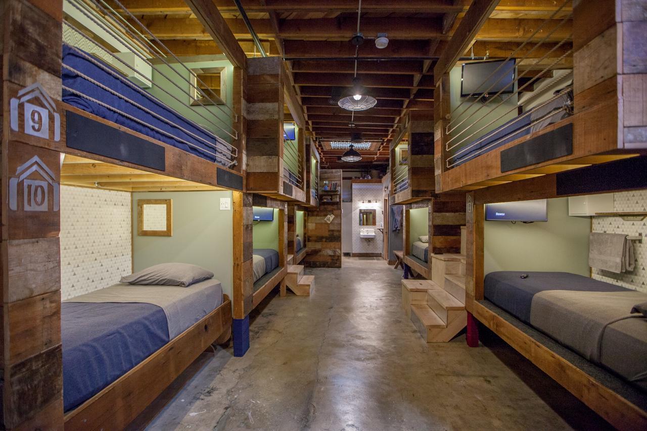 Hostel Podshare East Hollywood Los Angeles