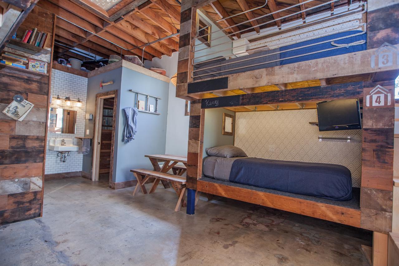 Podshare East Hollywood *