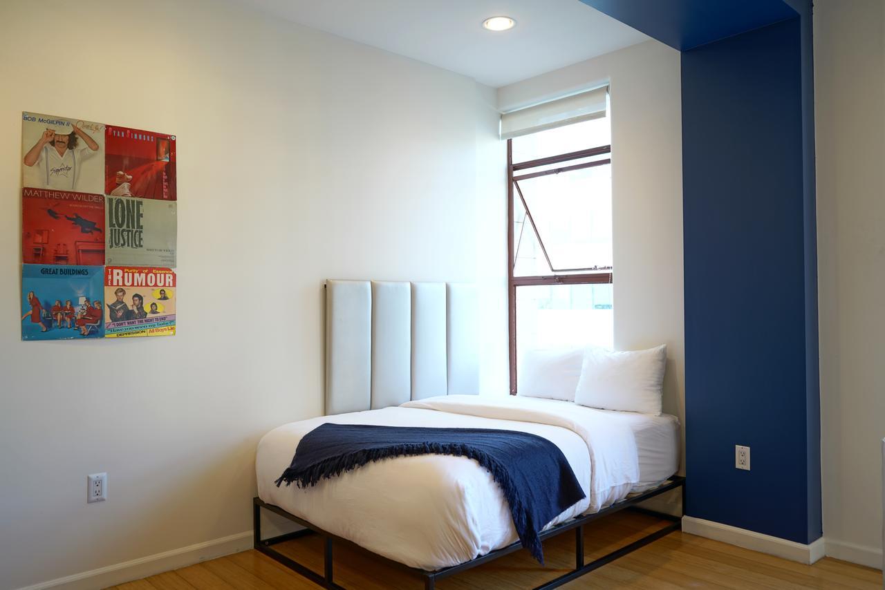 Heart Of Hollywood Apartment Los Angeles