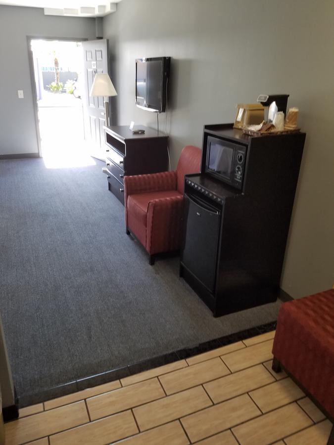 Rodeway Motel