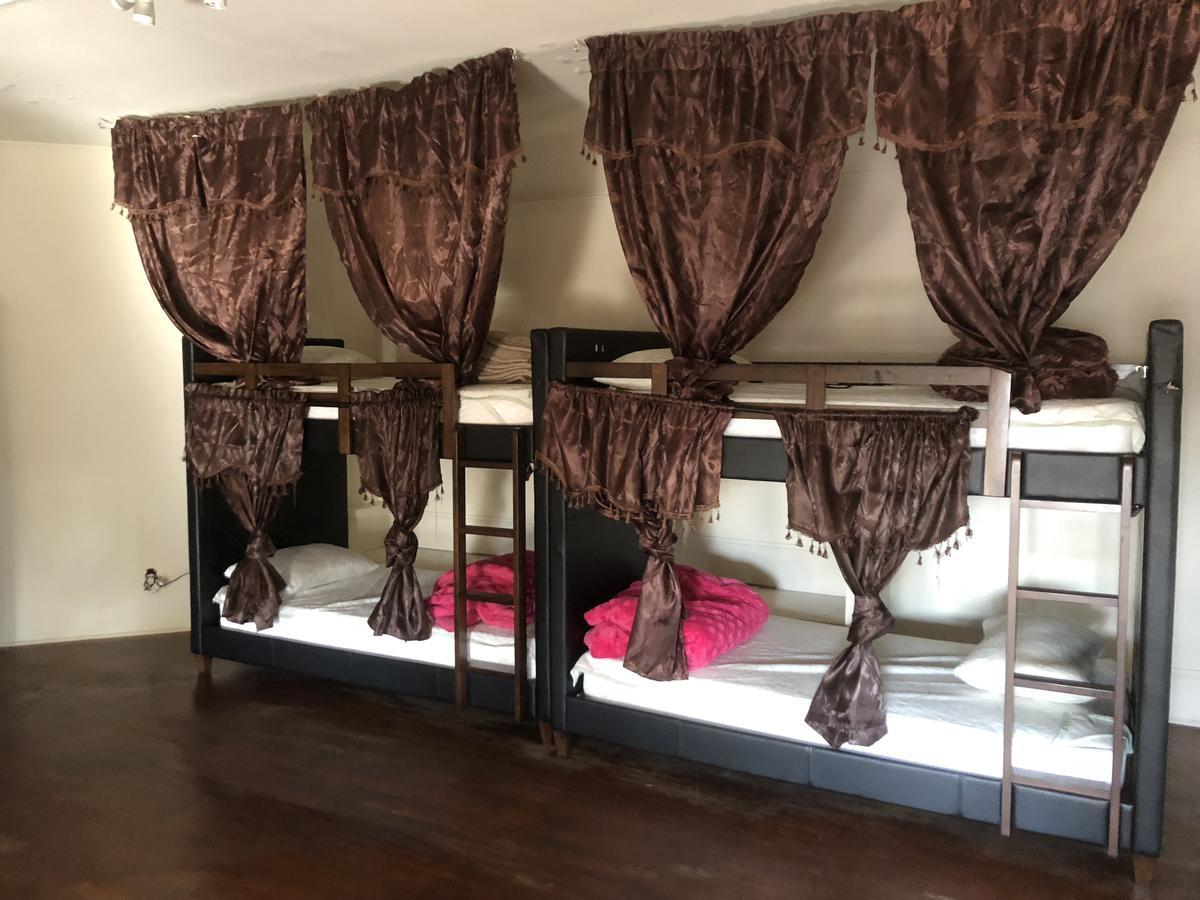 Hostel Downtown Mansion Los Angeles