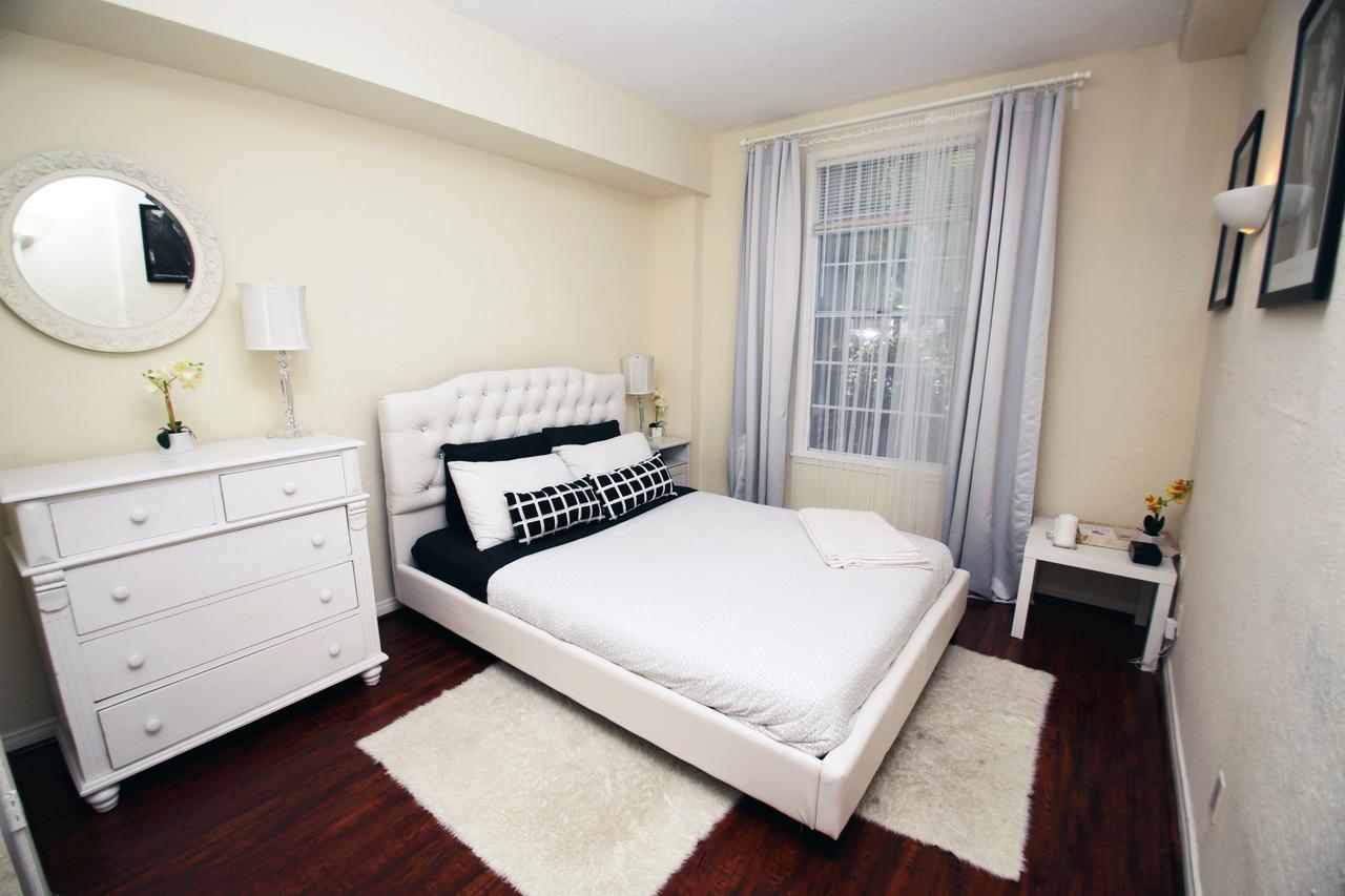 Apartment Glamorous Hollywood