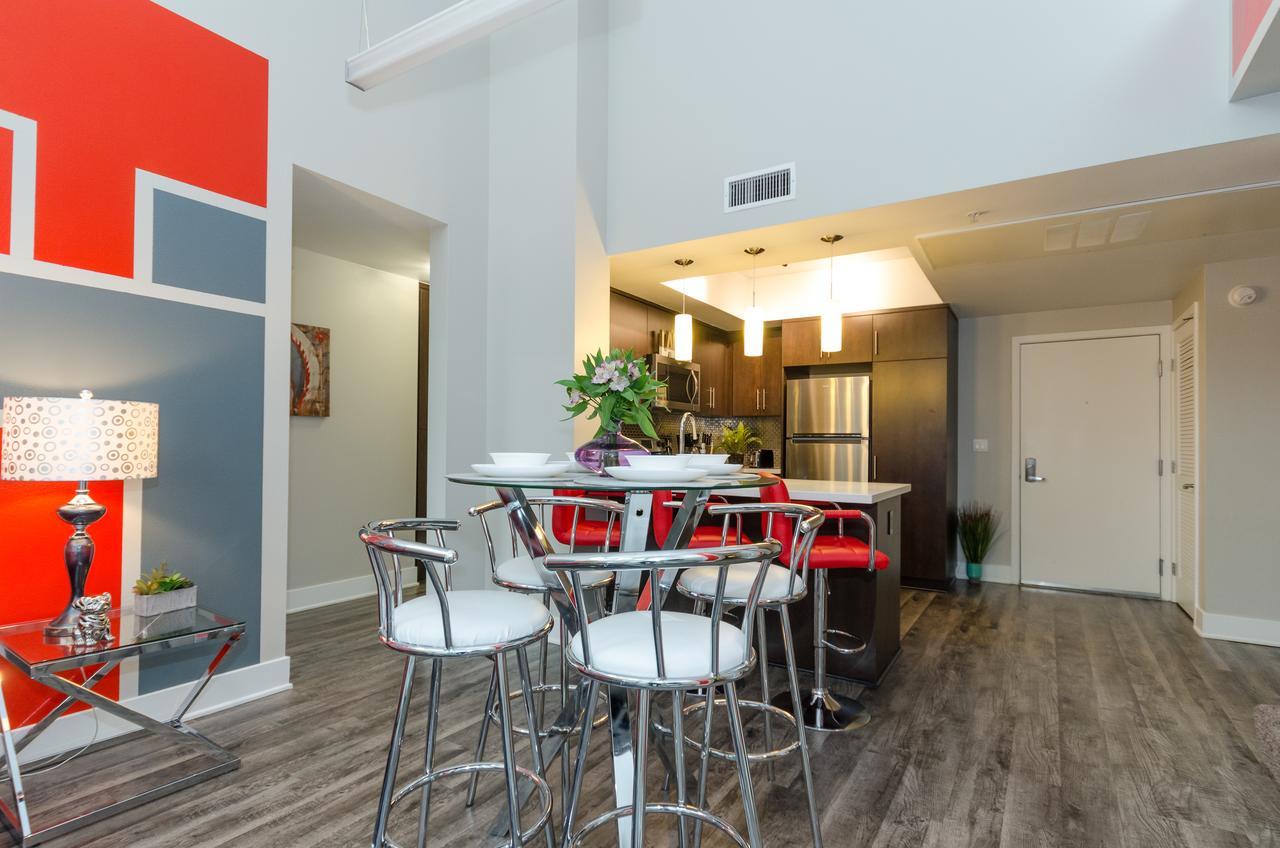 Hollywood Walk Of Fame Penthouse