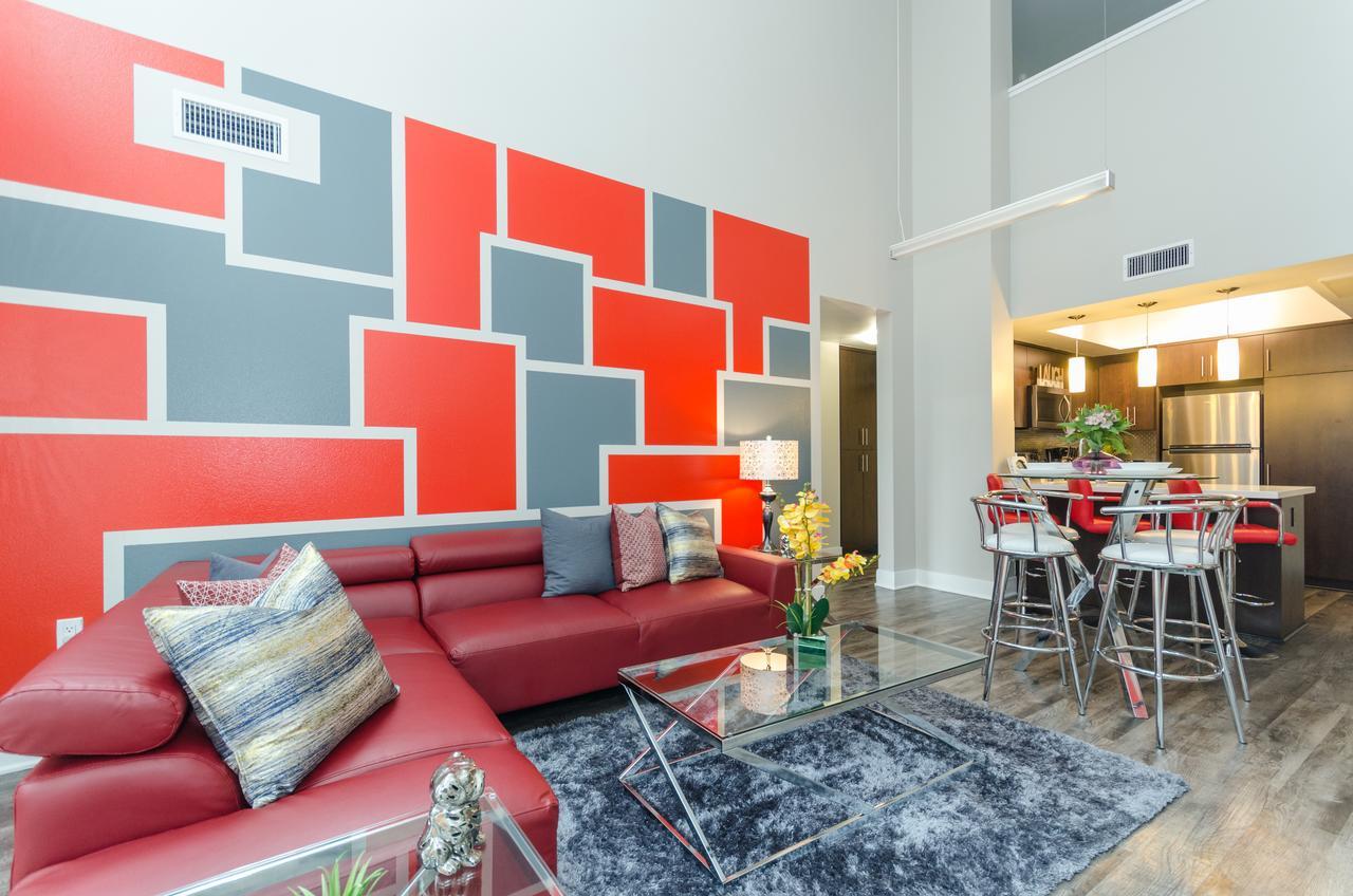 Hollywood Walk Of Fame Penthouse Apartment *