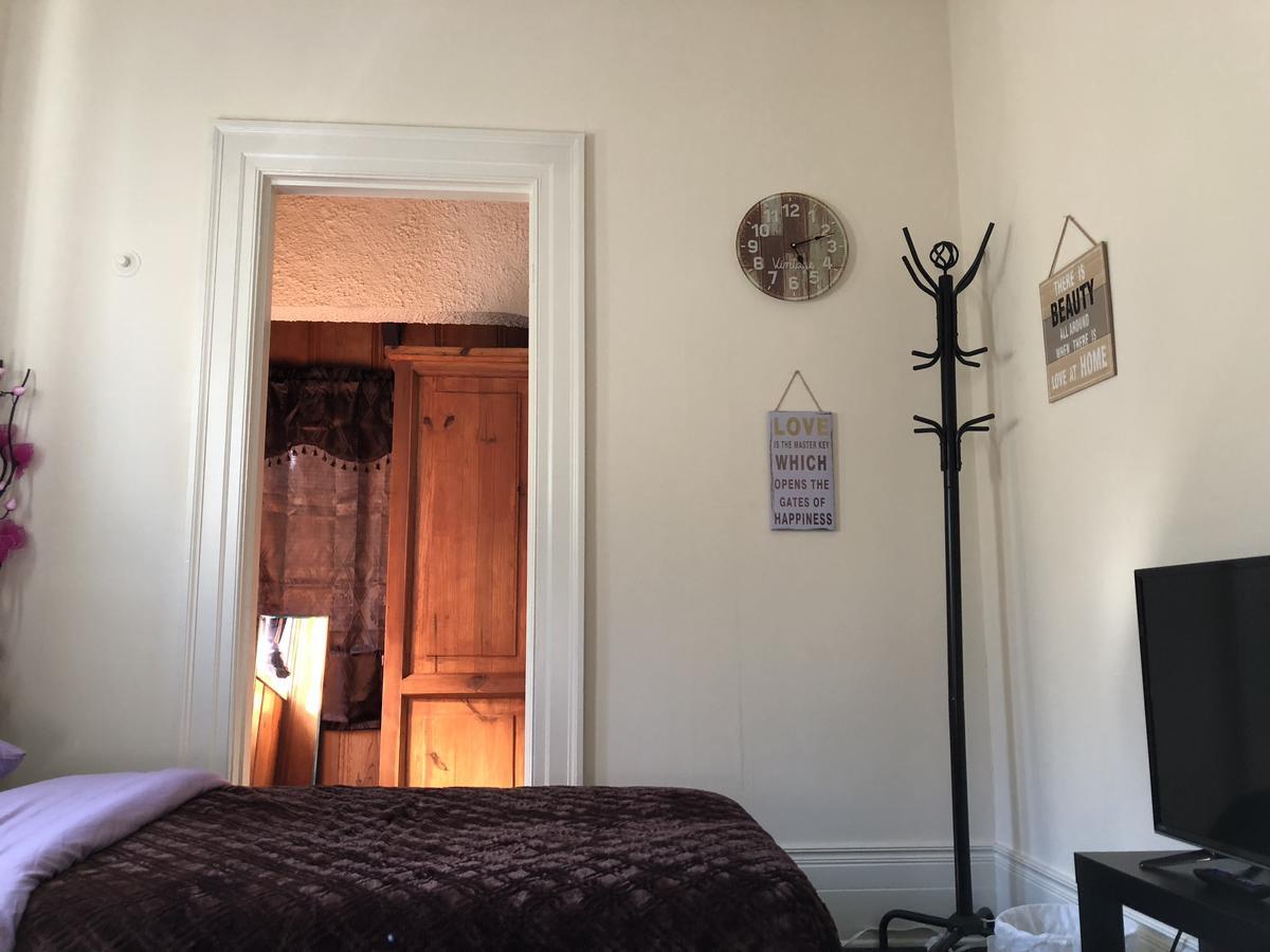 Hostel Downtown Mansion