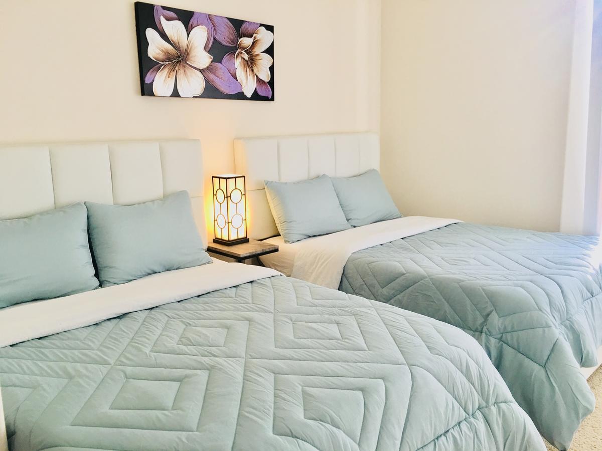 New Luxury Dt La Apt- Pool, Gym, Staple Center * Los Angeles