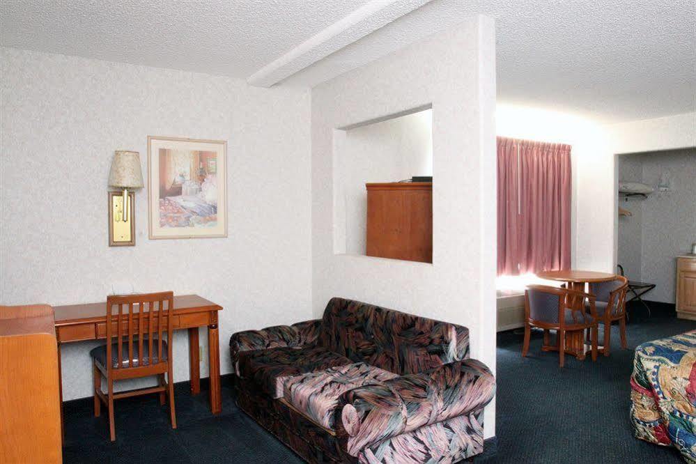 Sunburst & Motel 2*