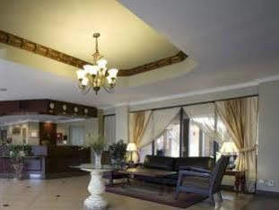 Howard Johnson By Wyndham Reseda & 3*