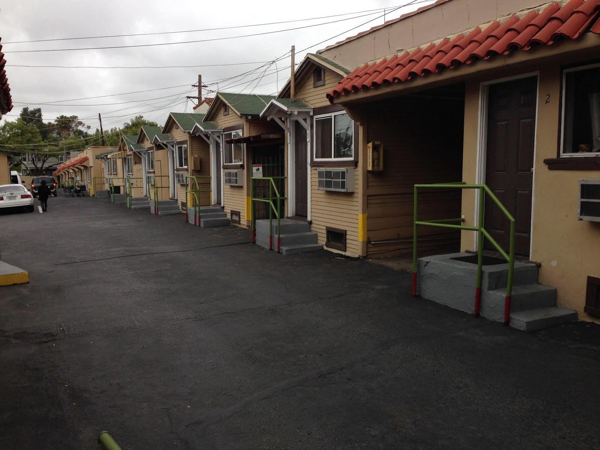 Lincoln Park Motel 3*