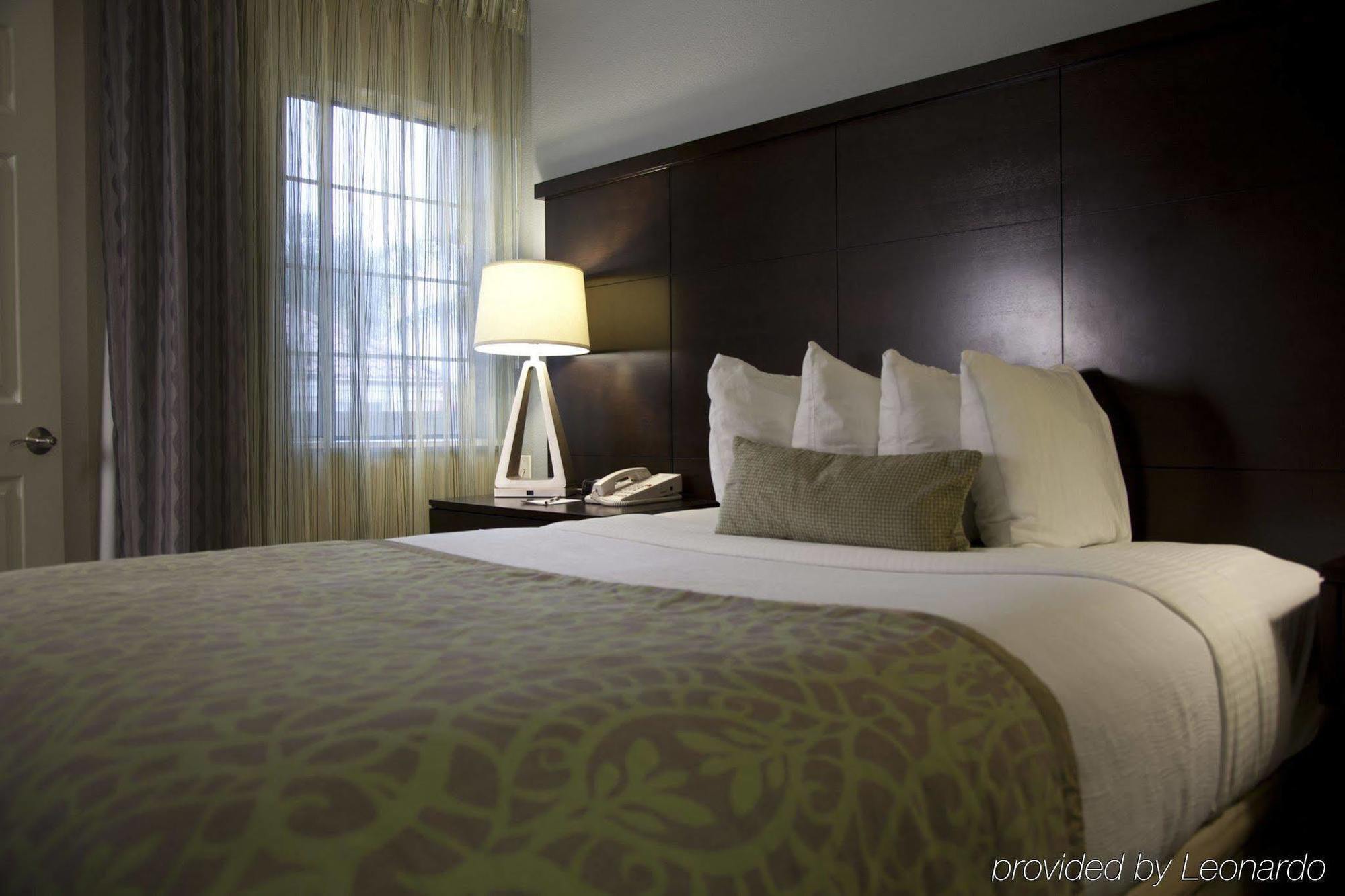 Sonesta Es Chatsworth Hotel Los Angeles