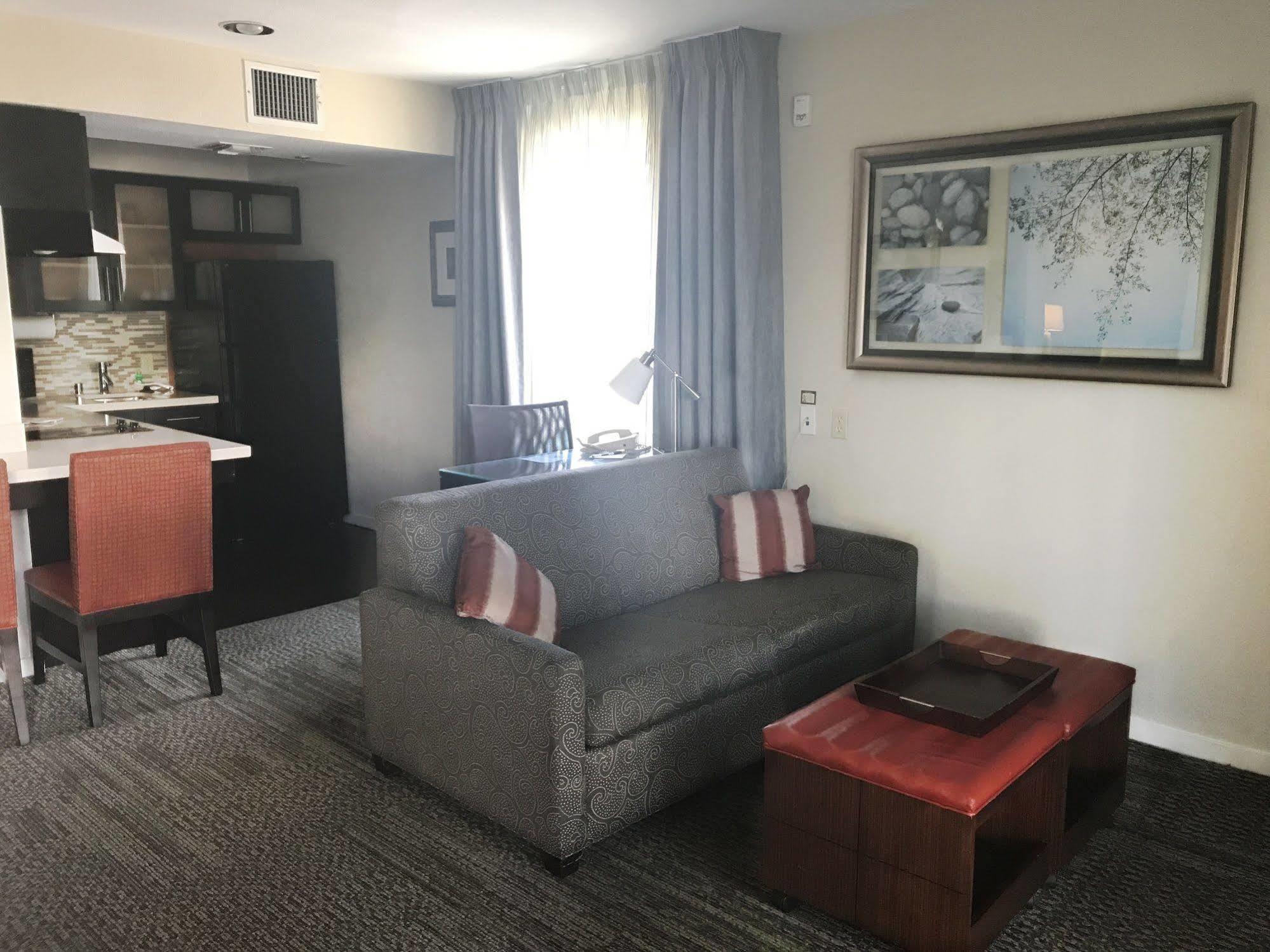 Sonesta Es Chatsworth 3* Los Angeles